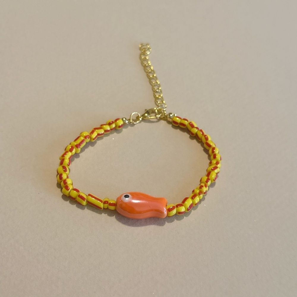 Orange and Yellow Beaded Fish Bracelet S884 - Picture 5 of 6